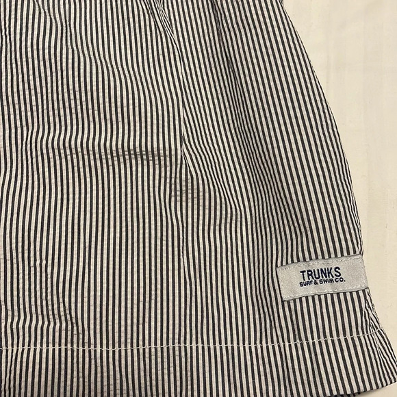 Trunk swimsuit - Picture 2 of 5